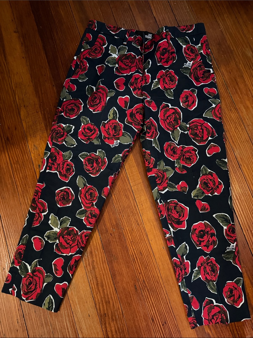 Love Moschino Black Pants with Red Rose Pattern Size 6 Women’s
